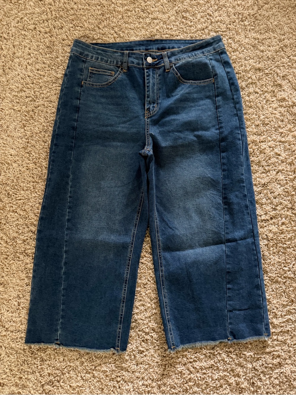 Women’s Dark Blue Wide Leg Crop Jeans